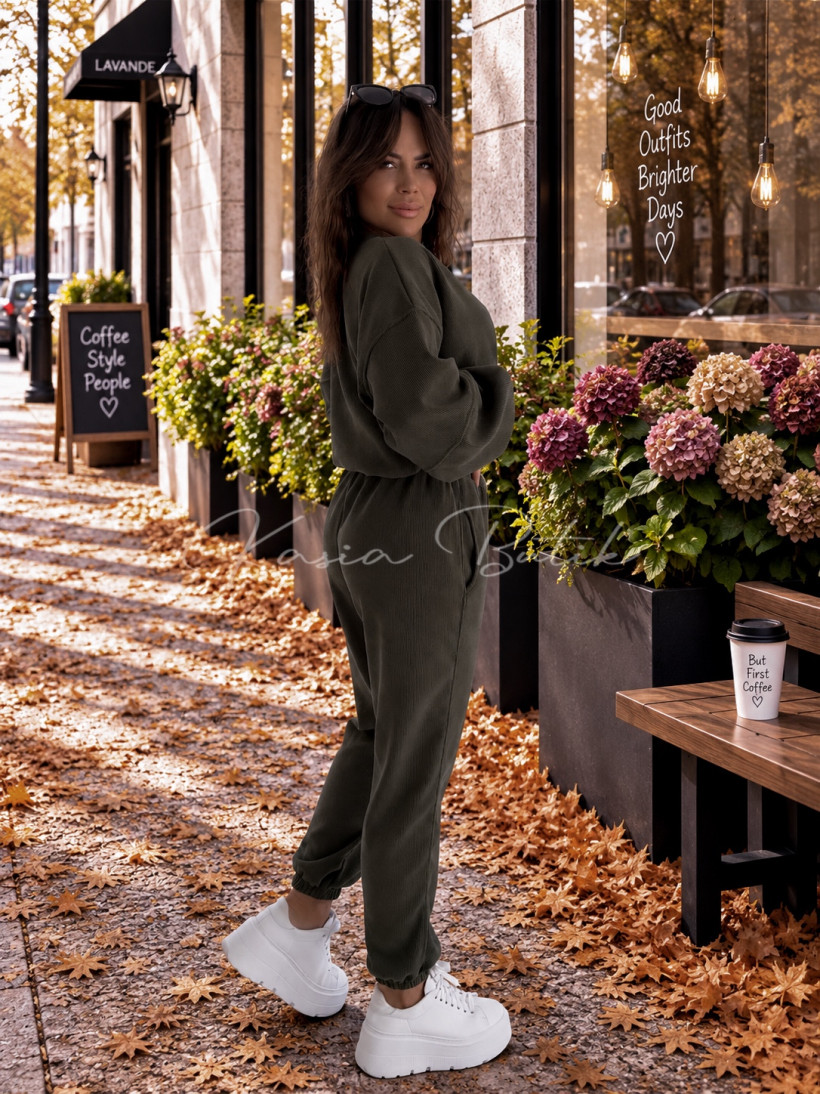 124820744-5.webp