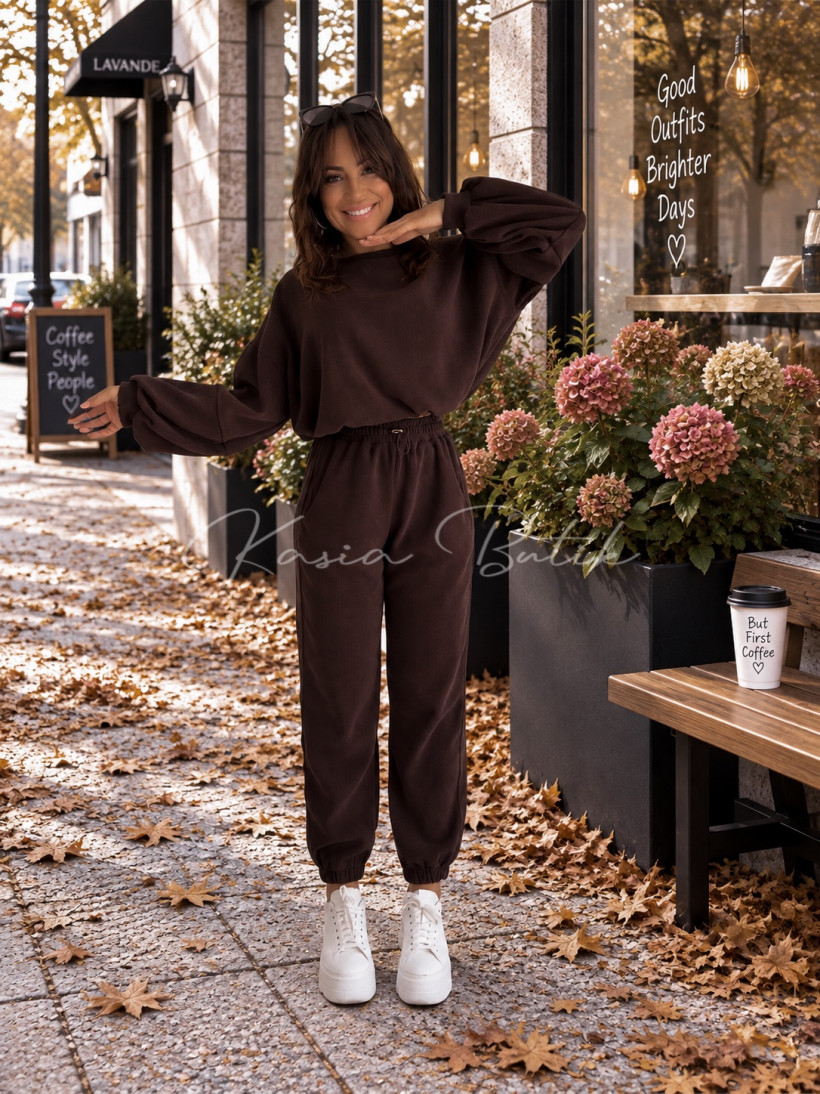 124820762-2.webp