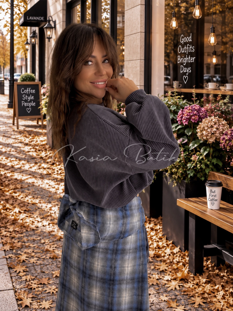 124820869-7.webp
