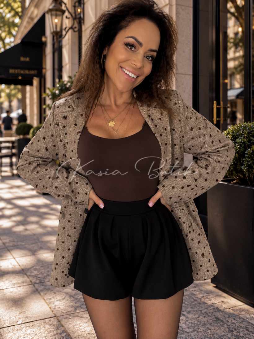 124830342-4.webp