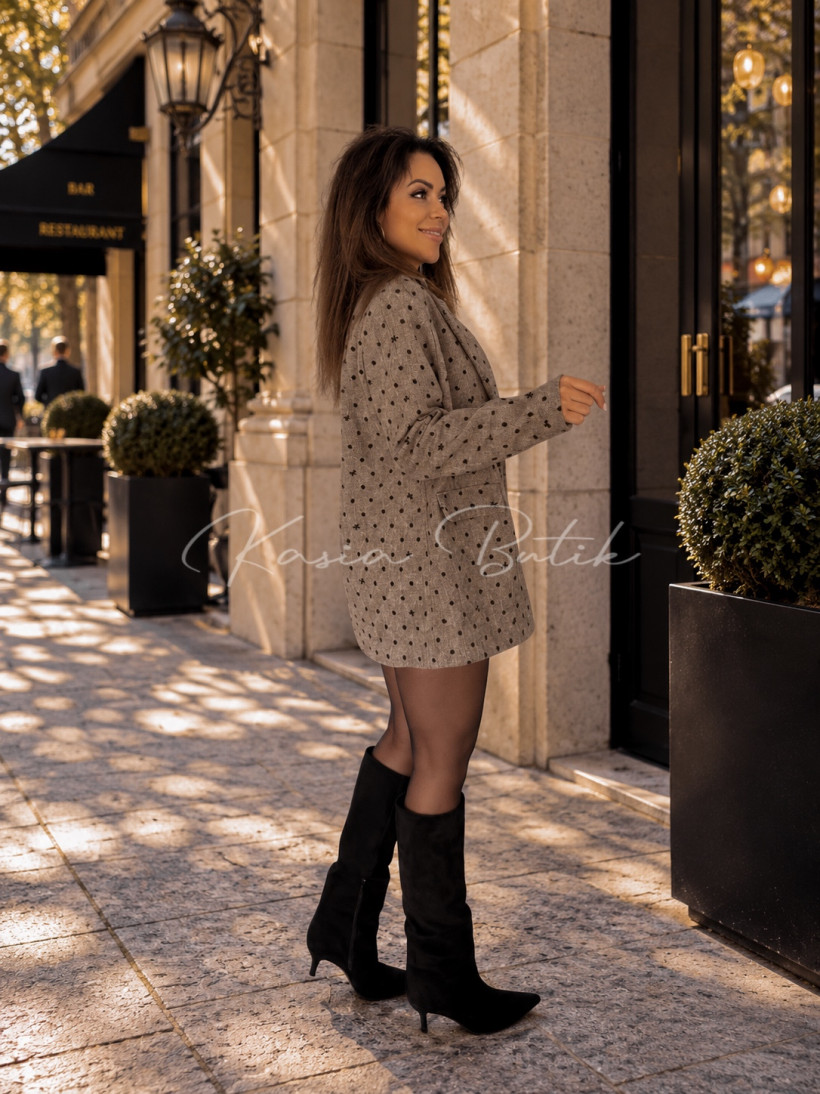 124830369-7.webp