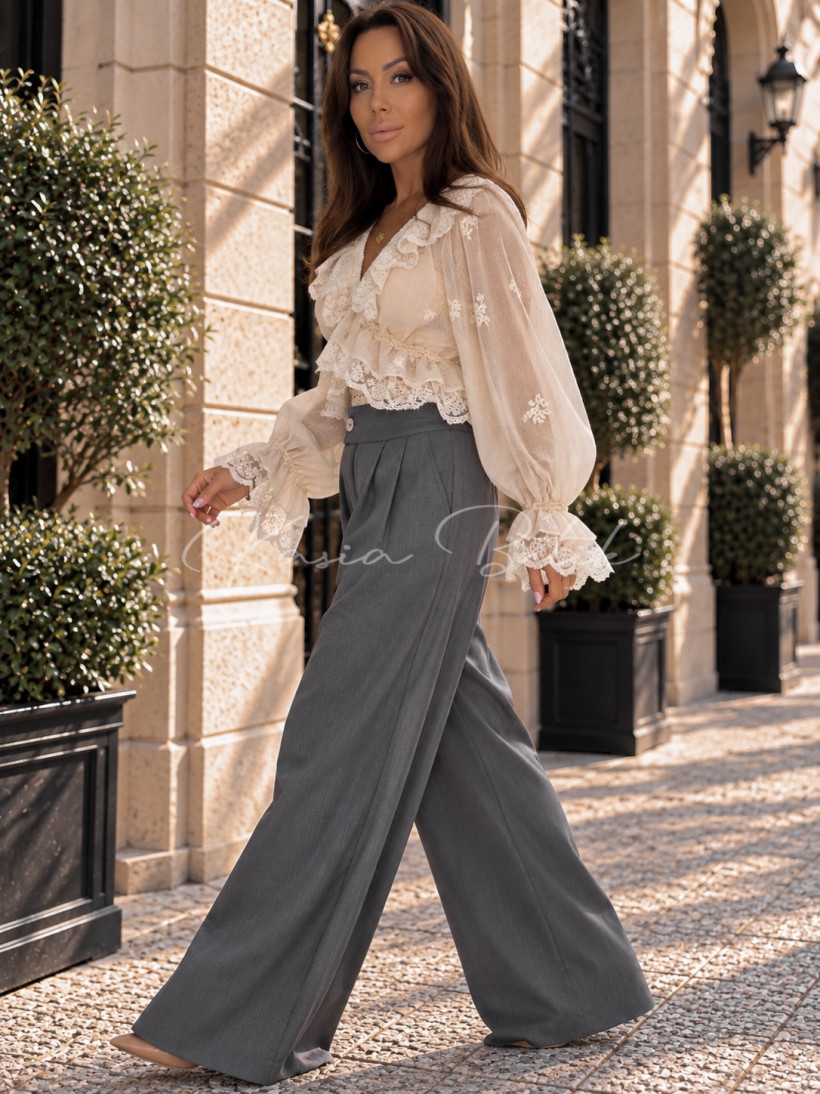 124873644-2.webp