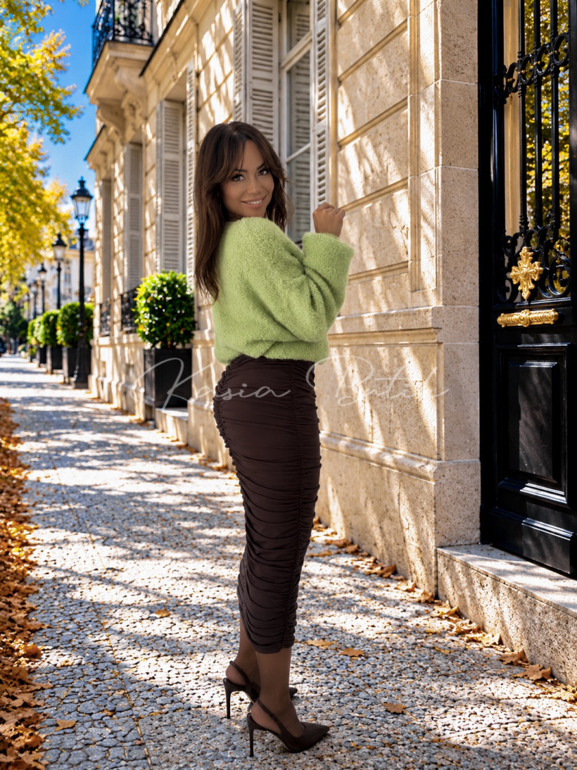 124993367-8.webp