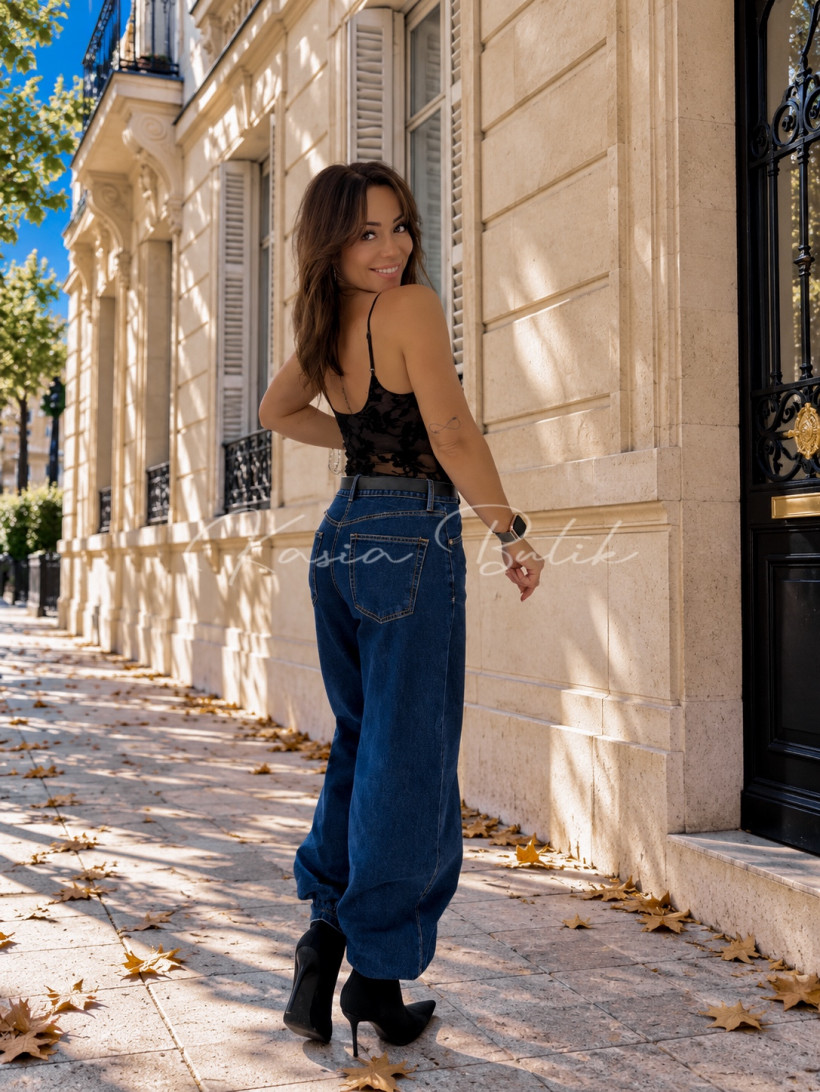 125010776-1.webp