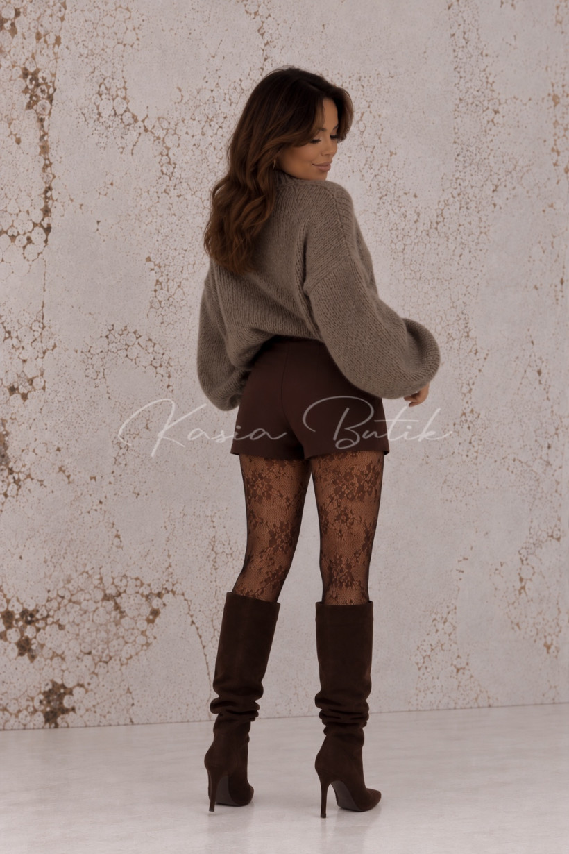 125021547-3.webp