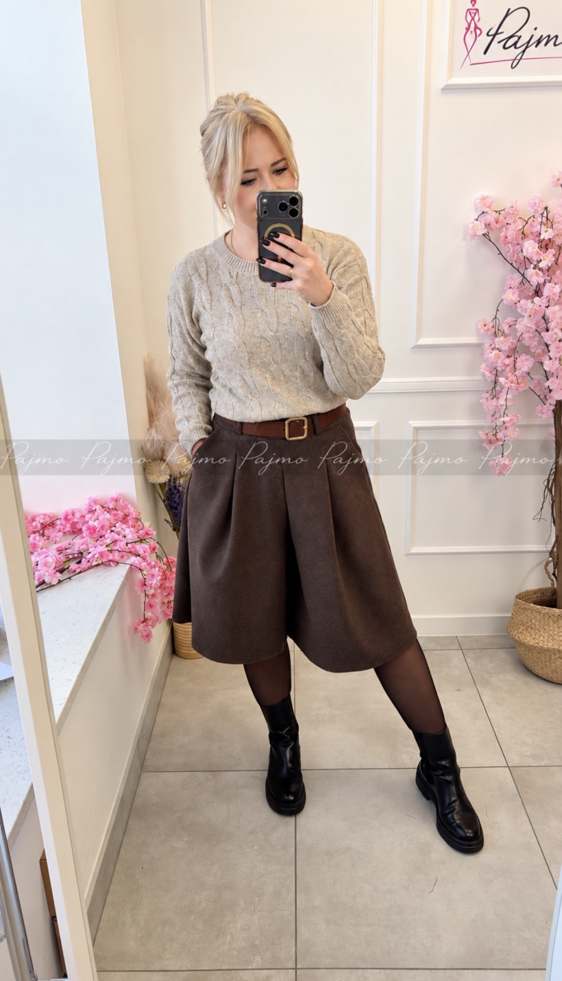 125026250-1.webp