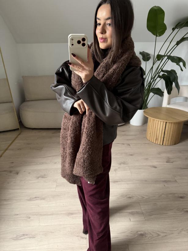 125033161-2.webp