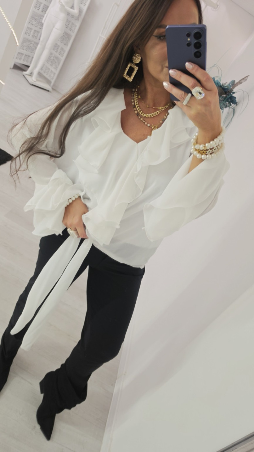 125058029-4.webp