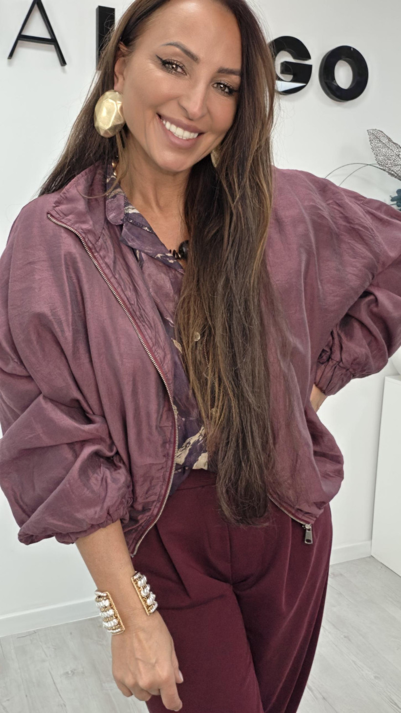 125067193-5.webp