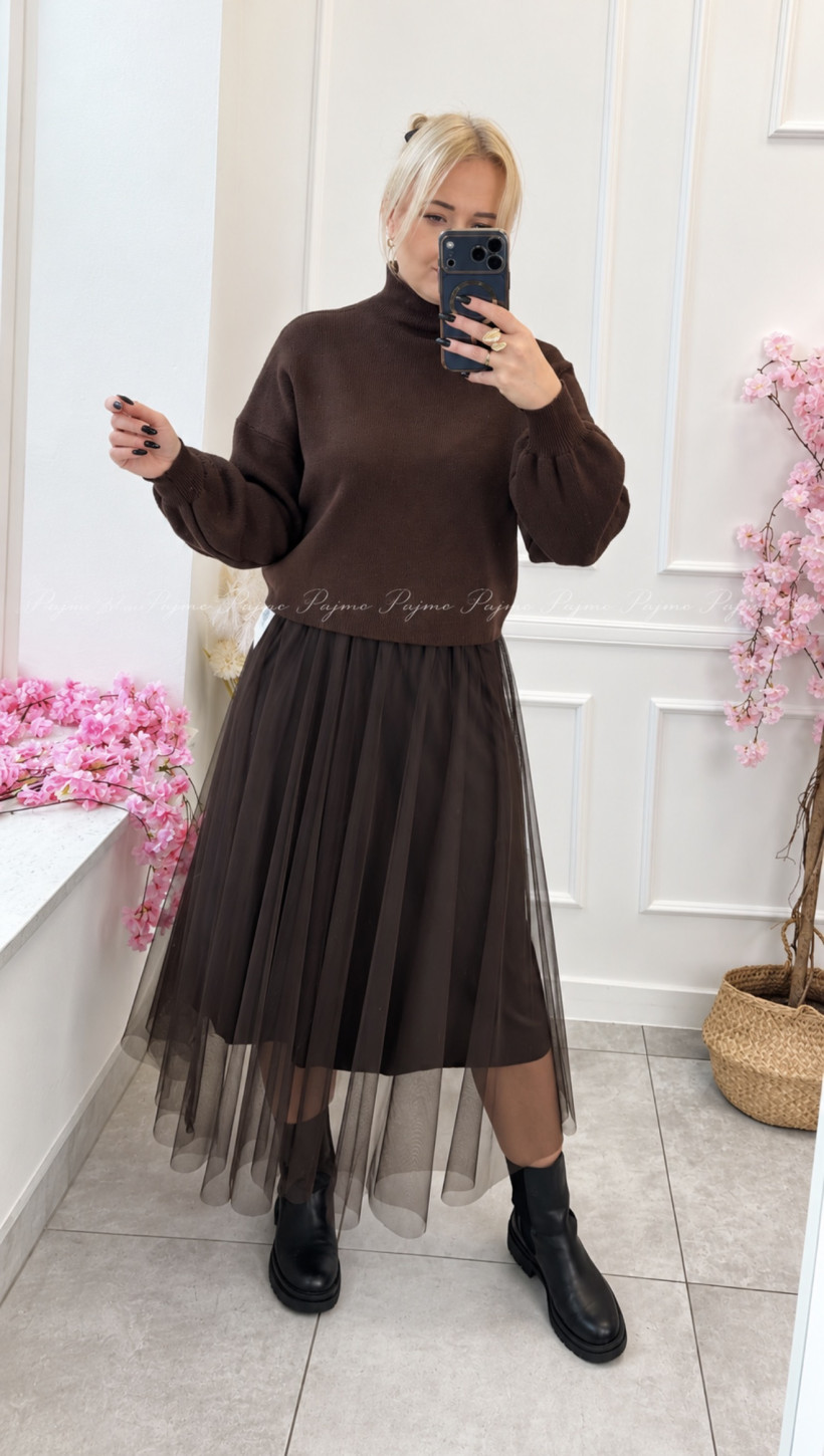 125077598-3.webp