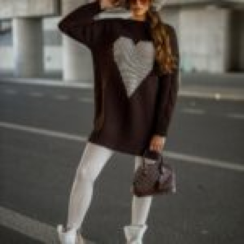 2301241-3.webp