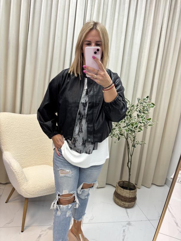 2481068-2.webp