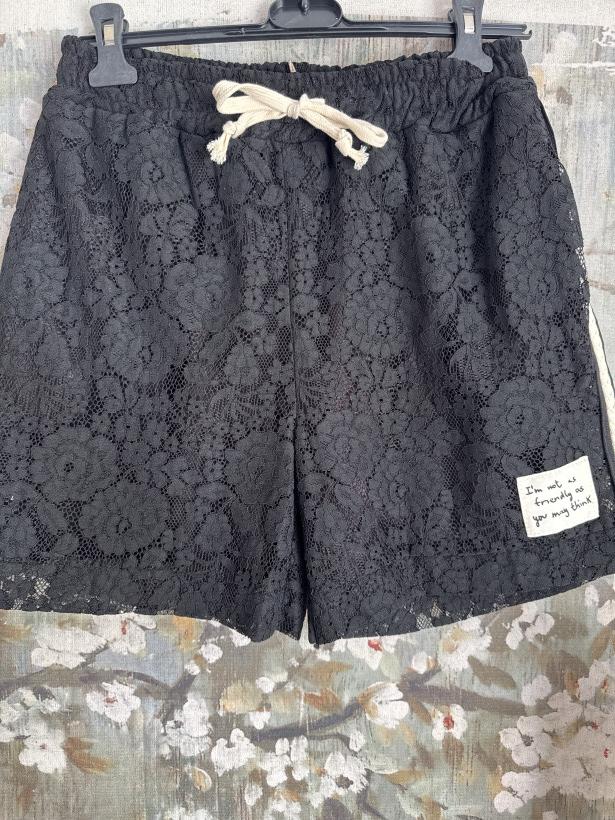 Réf 4326 Short dentelle 36 au 46