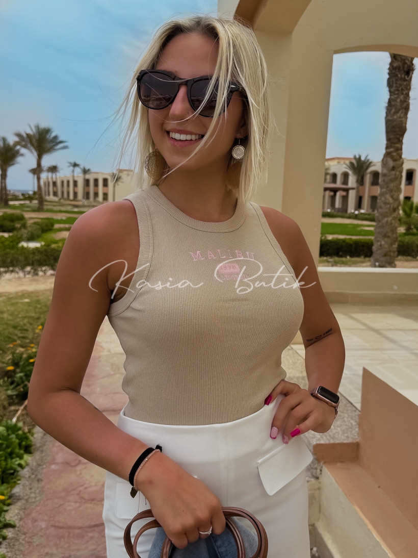 3040349-1.webp