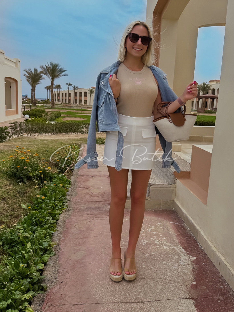 3040349-6.webp