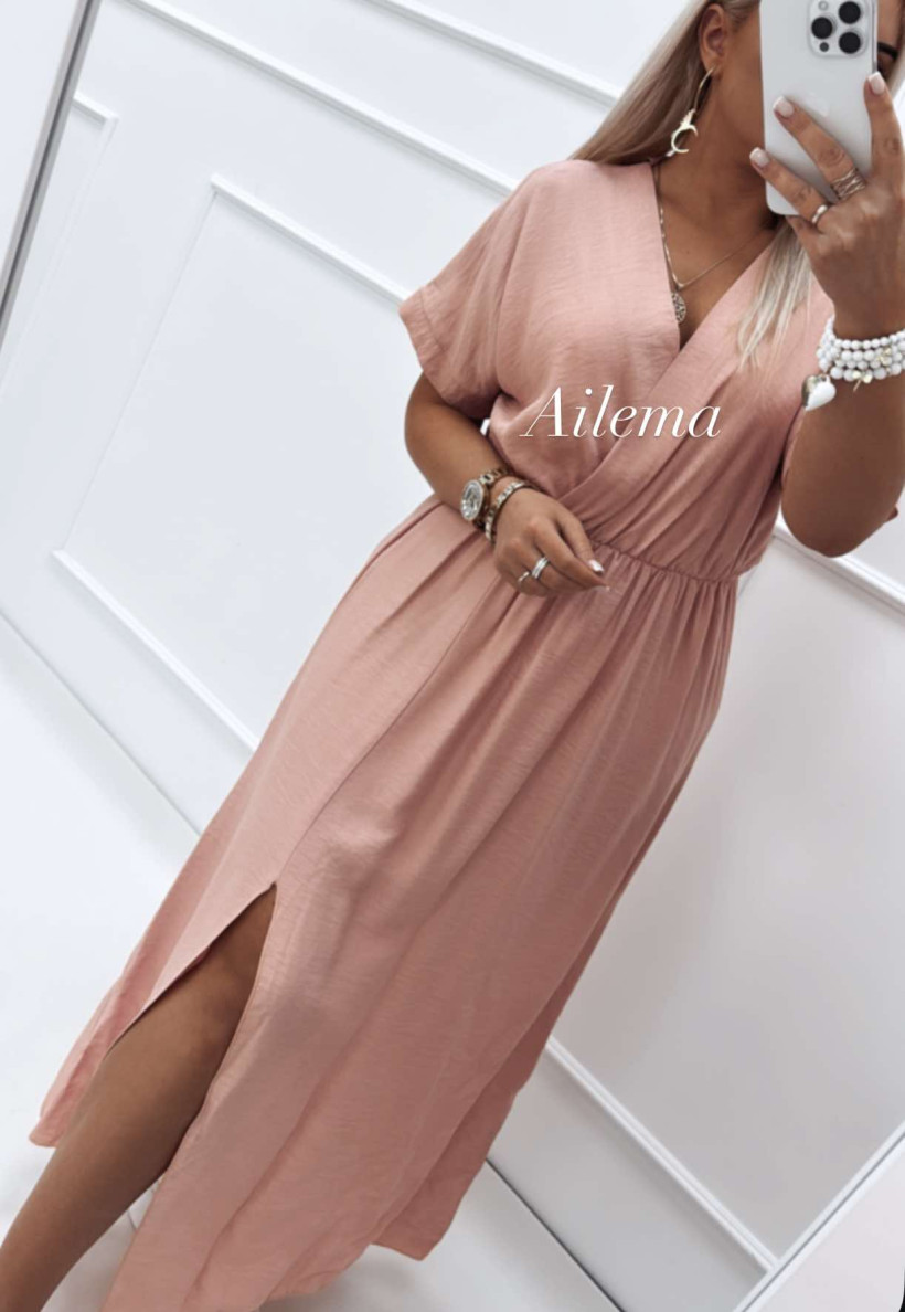 3053163-2.webp