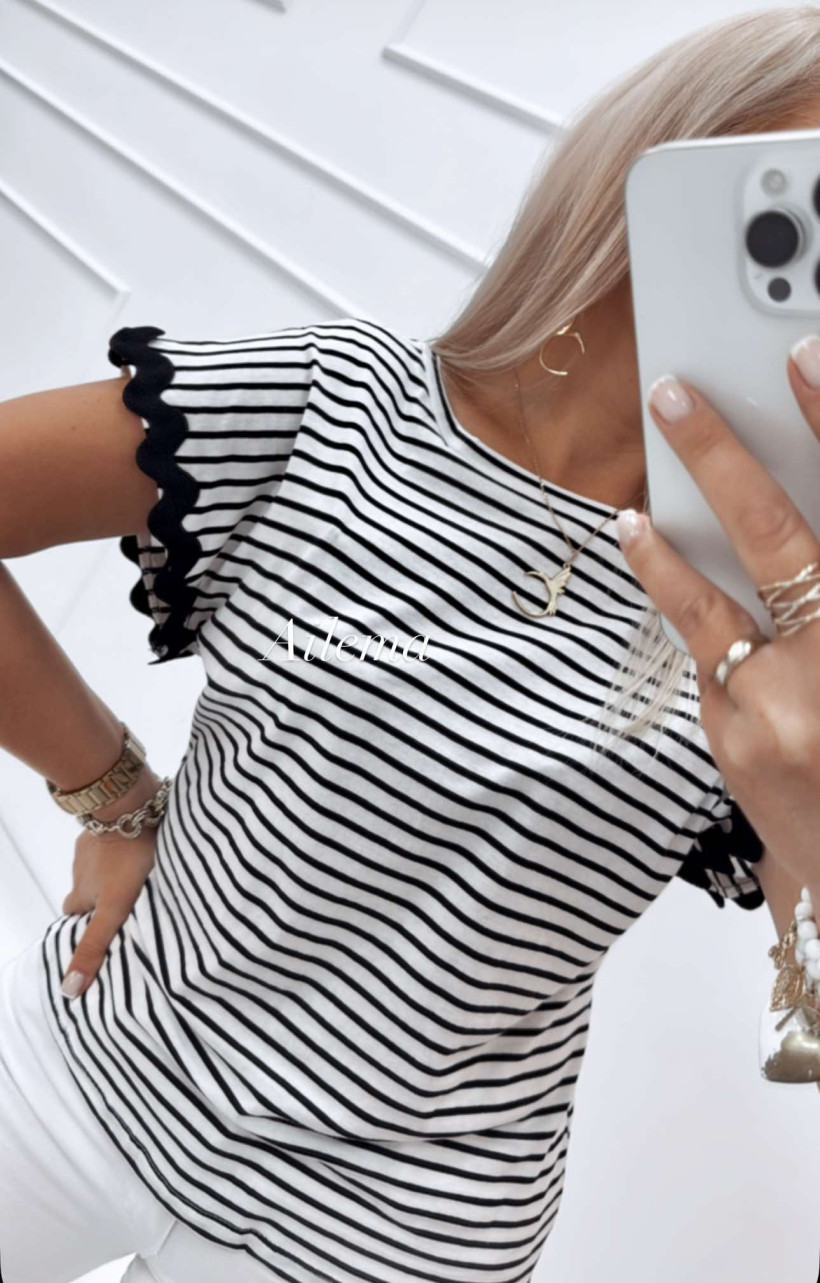 3055156-4.webp