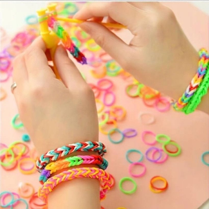 3057153-2.webp