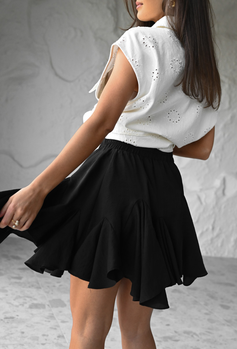3057337-1.webp