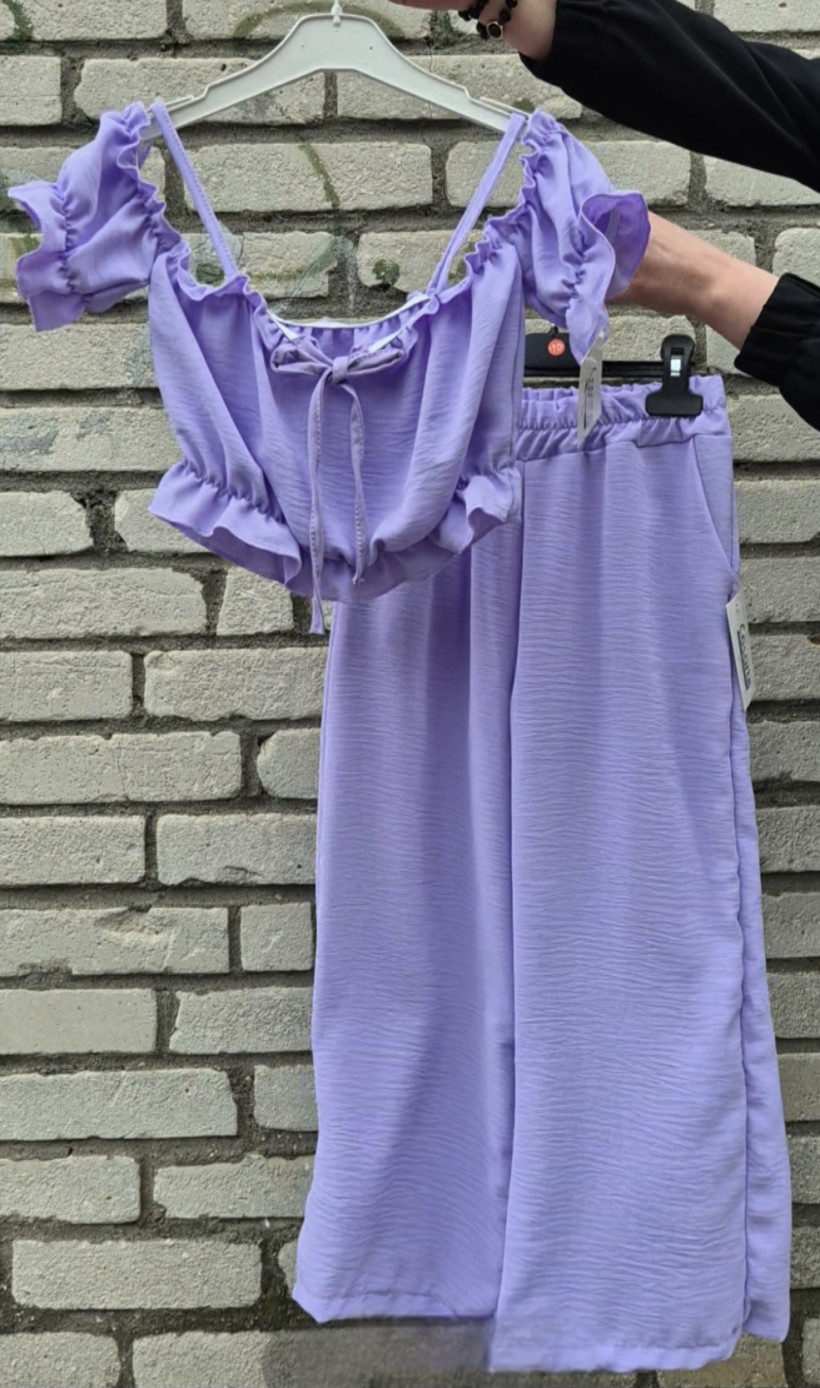 3063541-1.webp