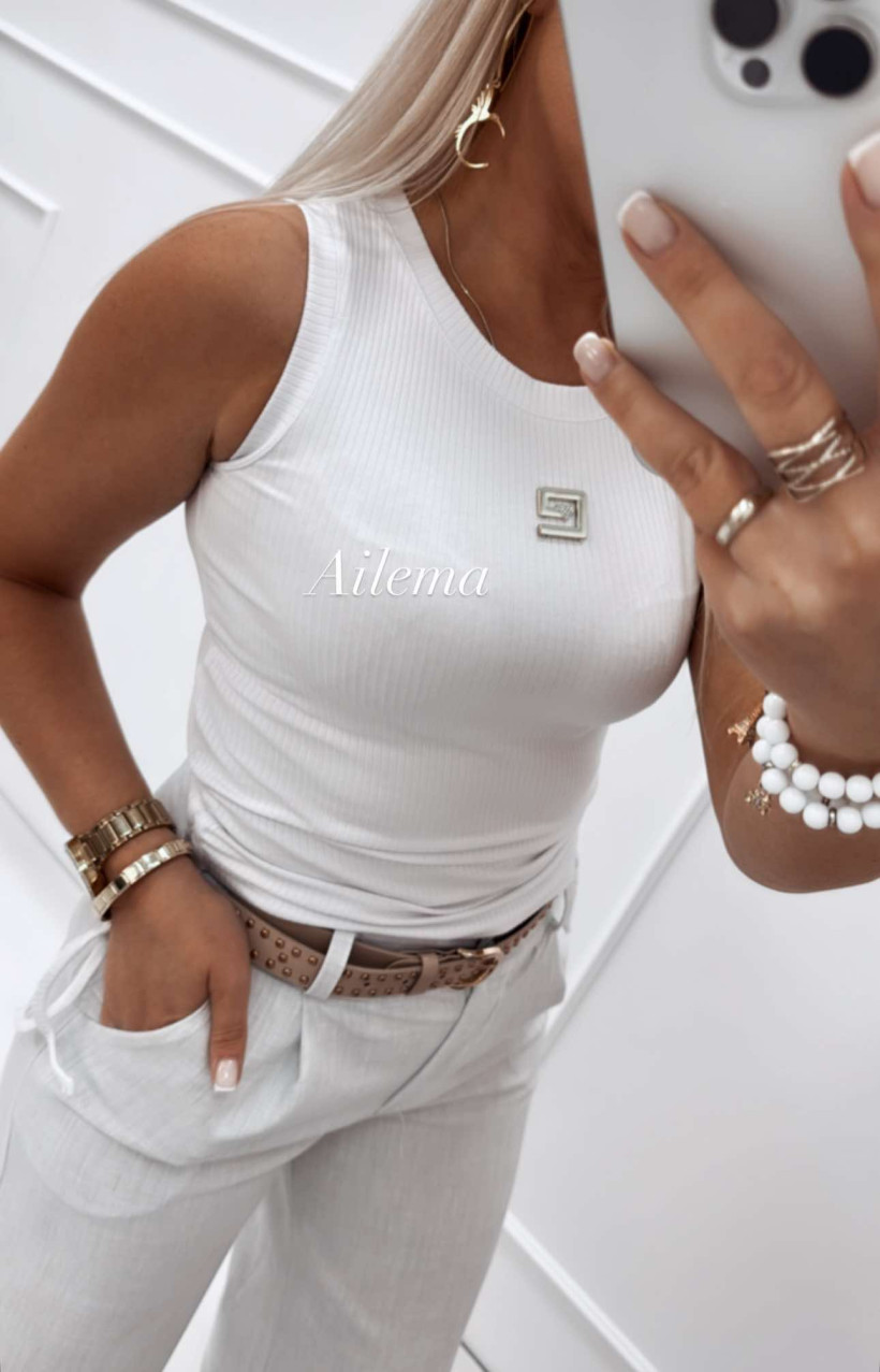3073098-3.webp