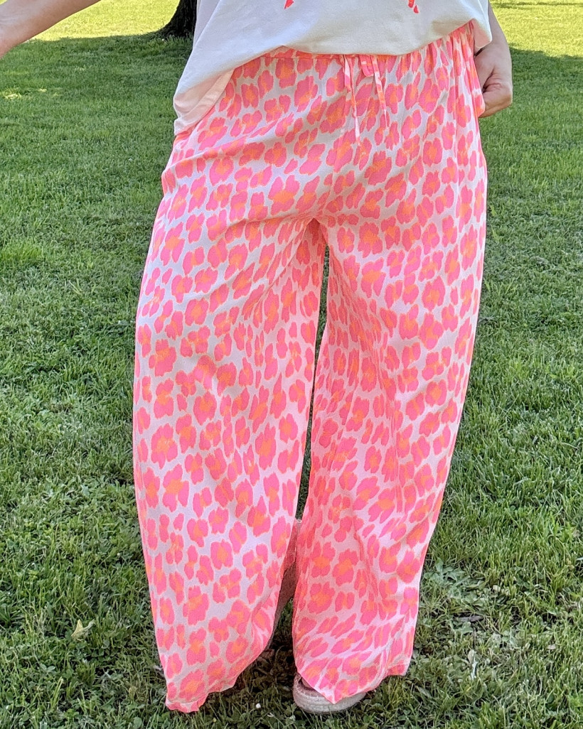 Réf 4402 Pantalon fluo Léopard 38 ➡️ 48