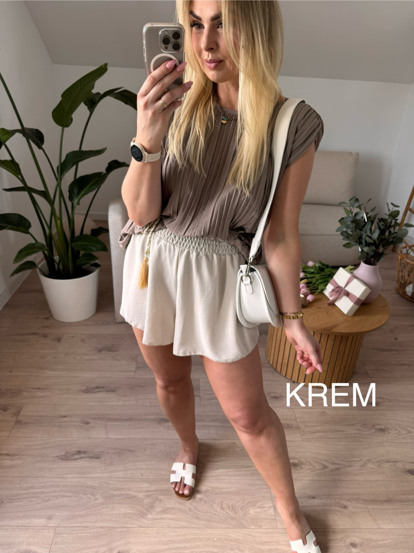 3085485-6.webp