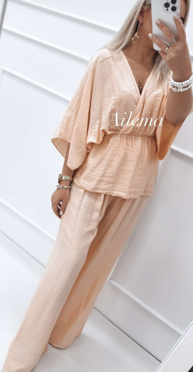 3086695-1.webp