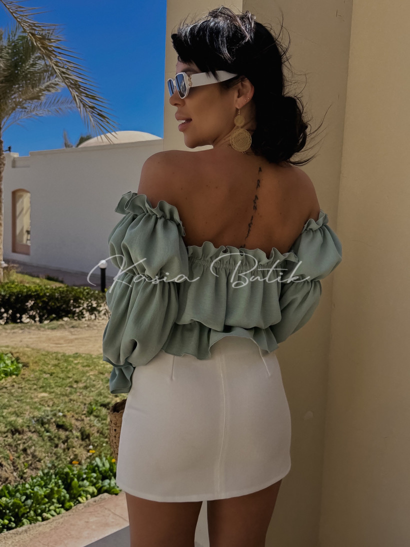 3088593-3.webp