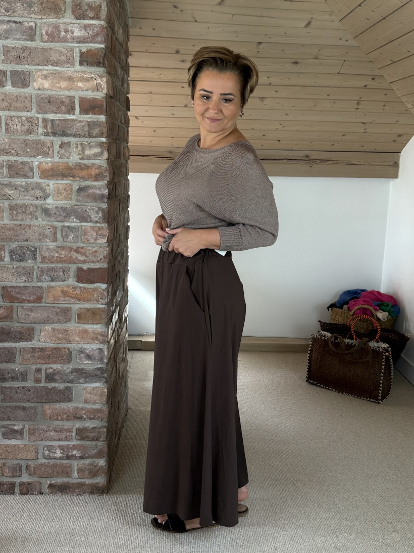 3090869-2.webp