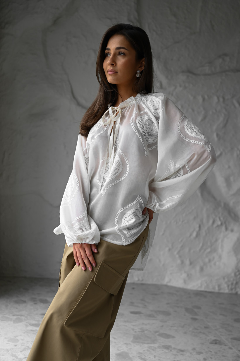 3155771-2.webp