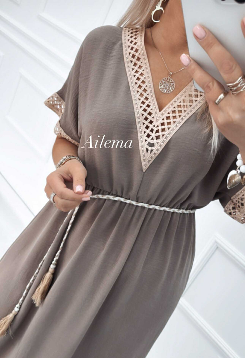 3176095-4.webp
