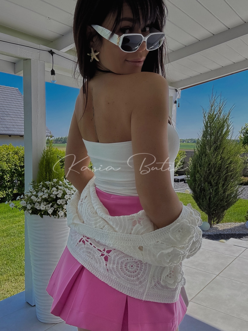 3203011-3.webp