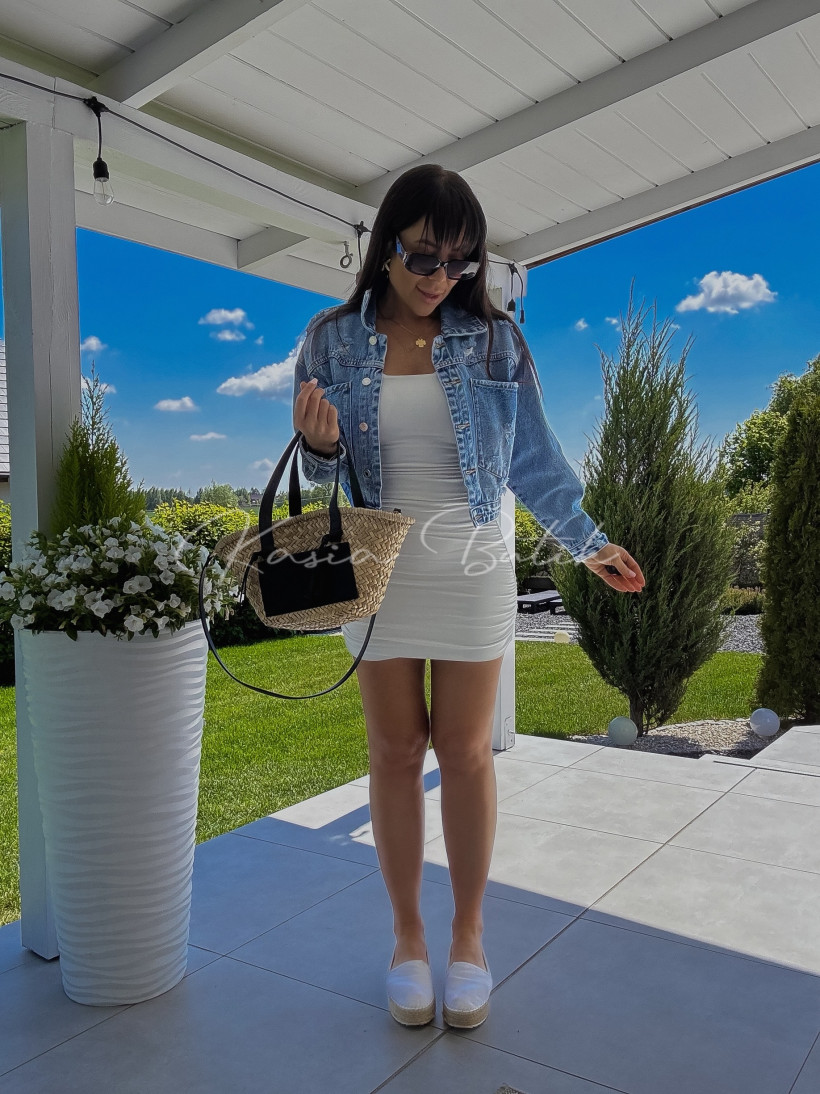 3203072-12.webp