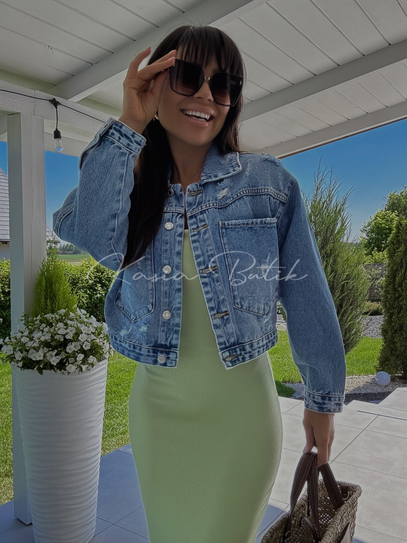 3203167-8.webp