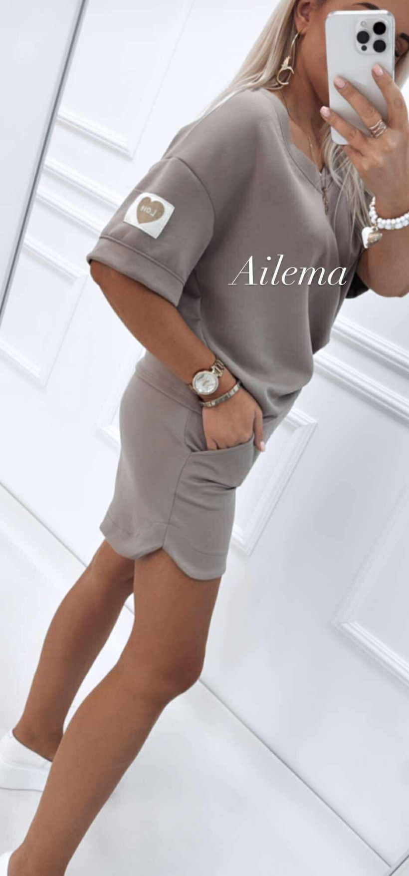 3215004-1.webp