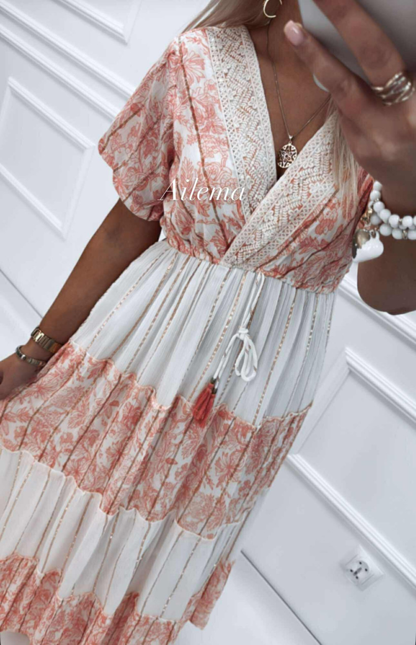 3221632-2.webp