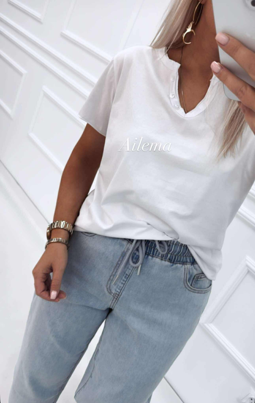 3240460-2.webp