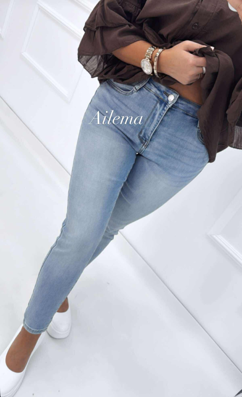 3247329-0.webp