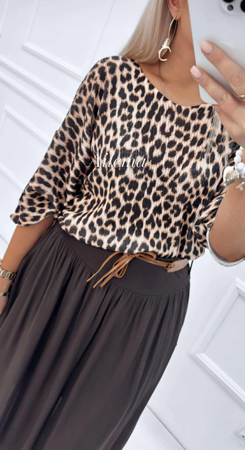 3267927-2.webp