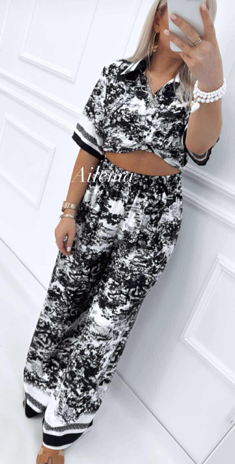 3280054-4.webp
