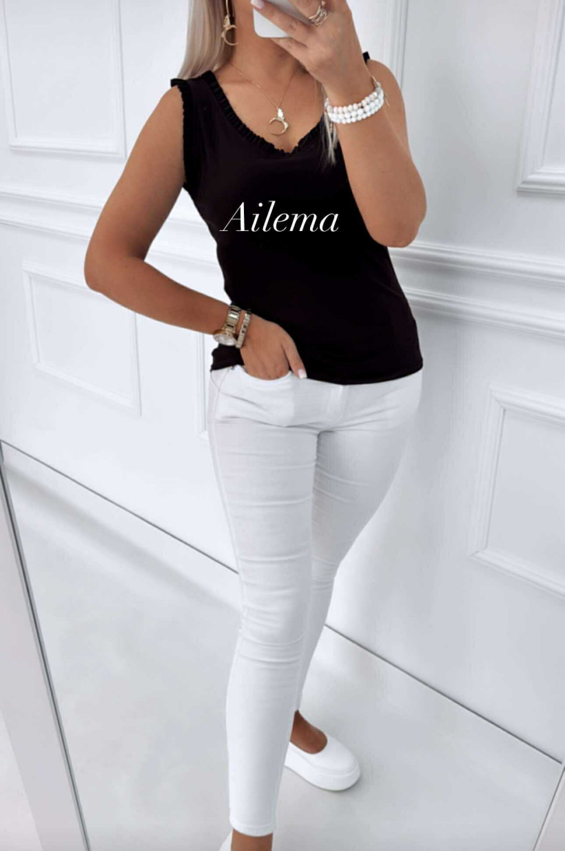 3397872-4.webp