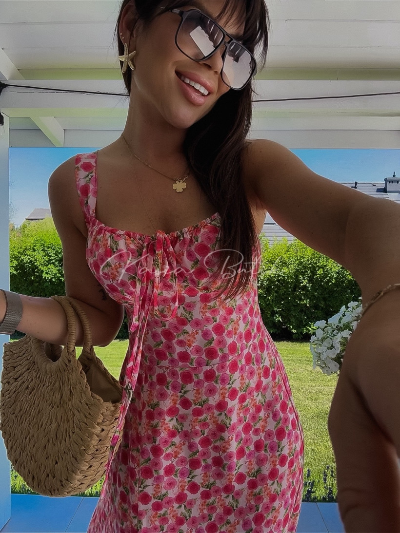 3487565-3.webp