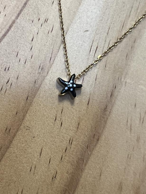 Ref 4929 collier fine maille étoile