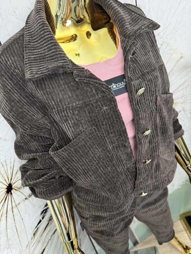 3540600-5.webp