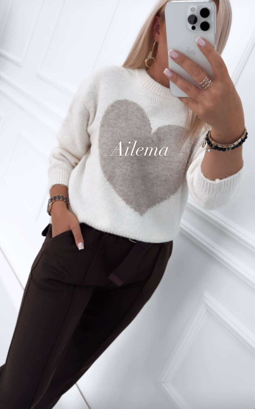 3558100-3.webp