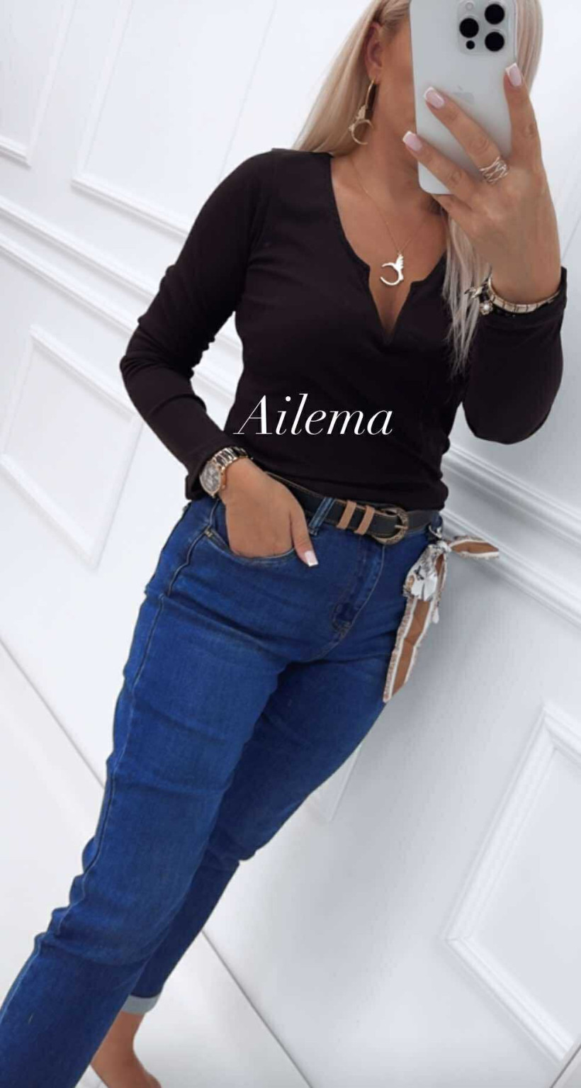 3558824-1.webp