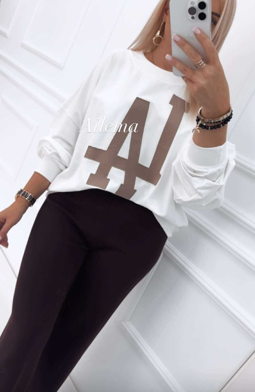 3573401-4.webp