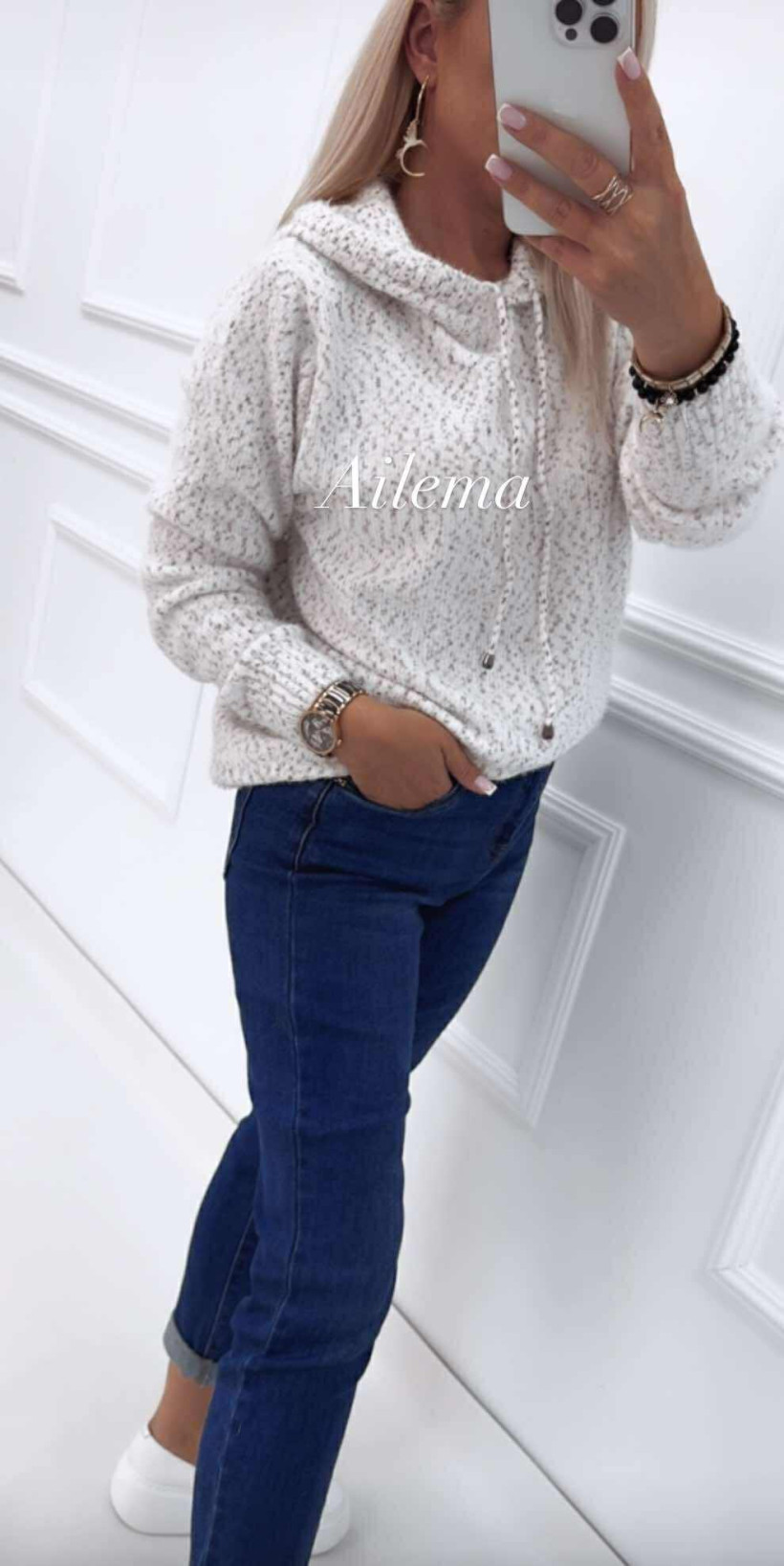 3580564-2.webp