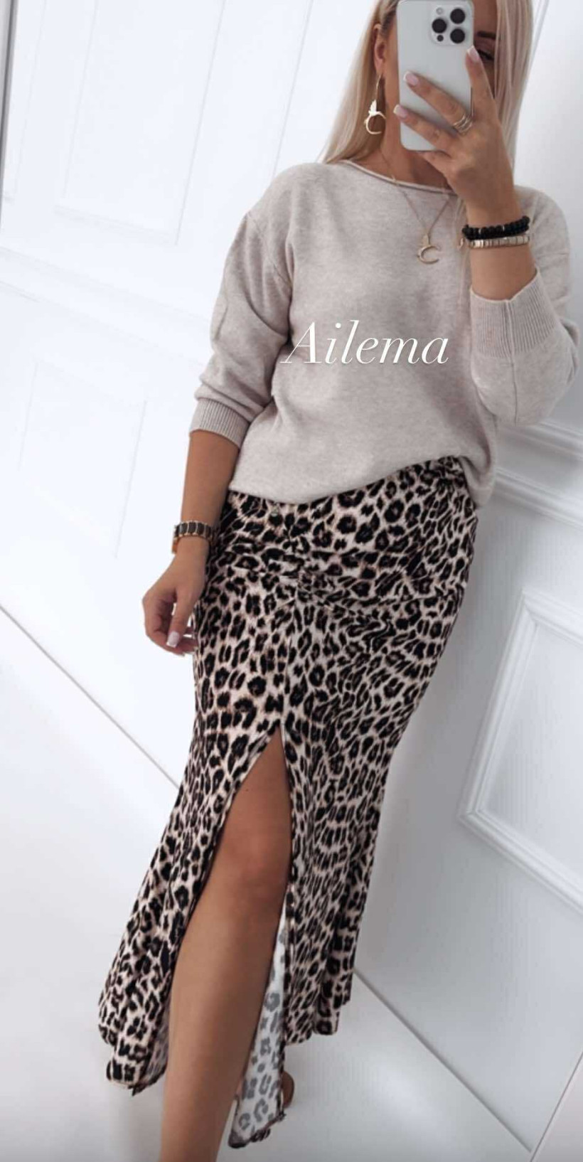 3626189-2.webp